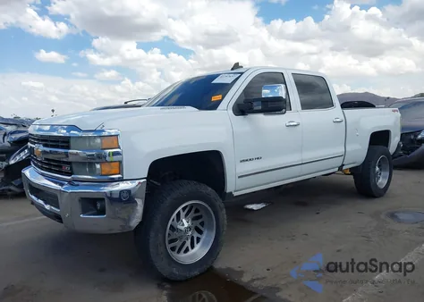2015 Chevrolet Silverado 2500Hd Ltz z USA, uszkodzony, nr VIN 1GC1KWE86FF557095